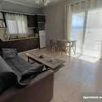 Sunny 2 * Sarandë